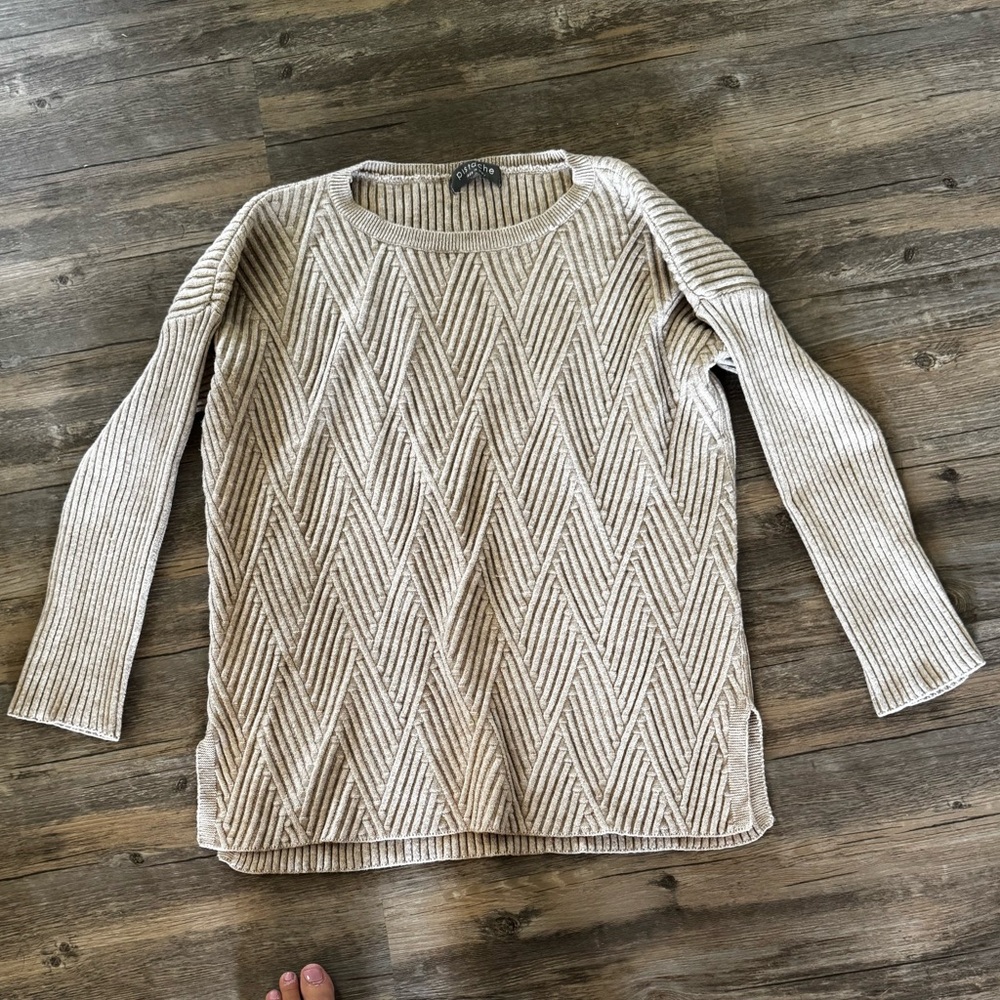 Excellent condition. No flaws